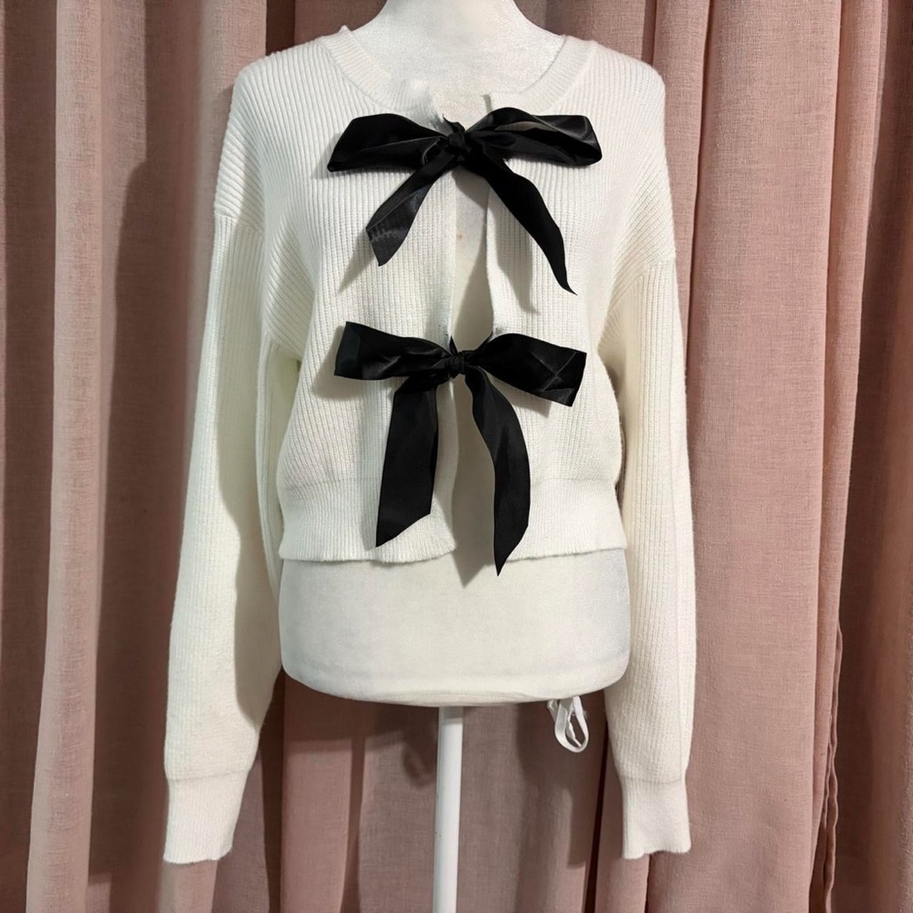 nwt forever 21 fuzzy bow cardigan sweater